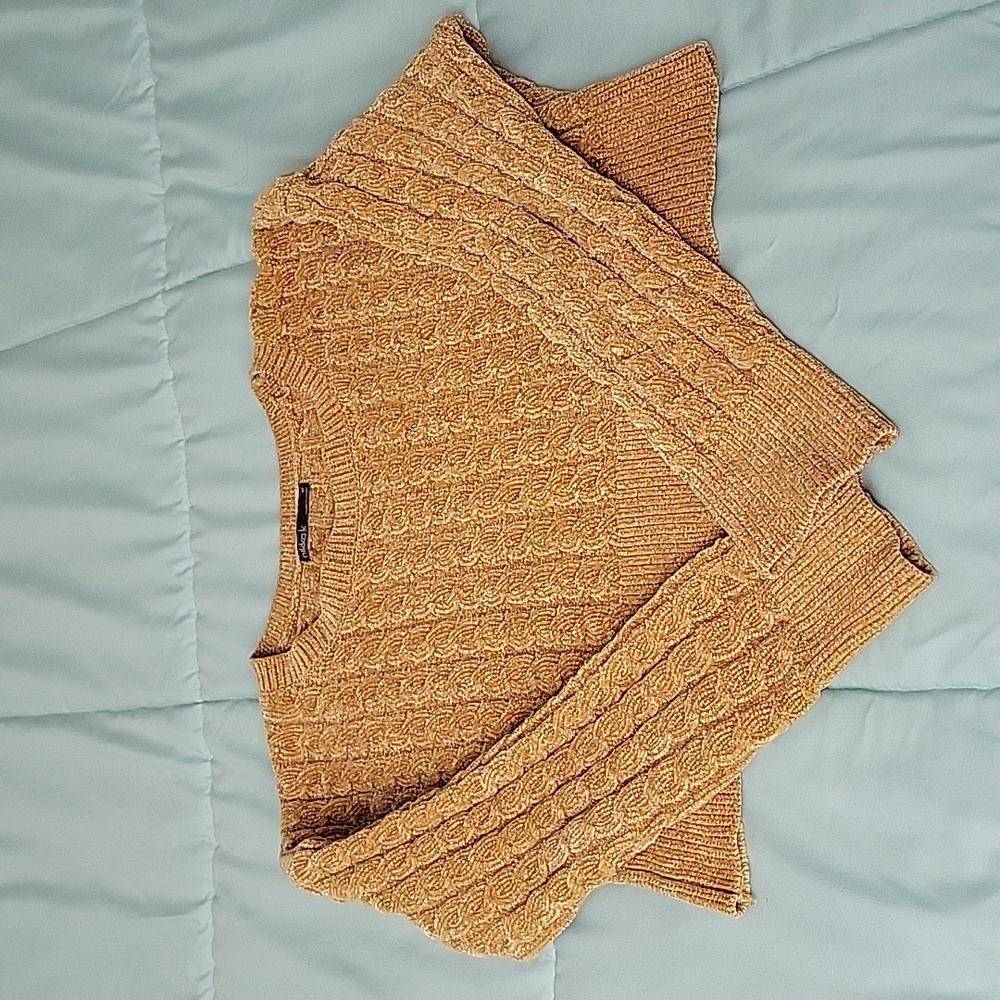 CROP SWEATER